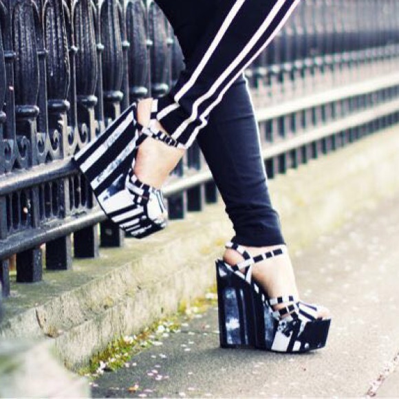 NWOT! ALDO/Libertine Limited Edition Wedges sz 8 - Picture 2 of 13